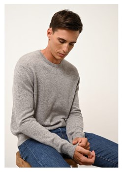 Just Cashmere Kaszmirowy sweter "Howard" w kolorze jasnoszarym ze sklepu Limango Polska w kategorii Swetry męskie - zdjęcie 178343048