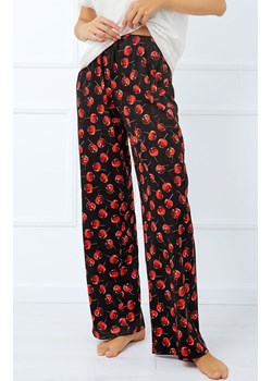 Spodnie damskie długie od piżamy Cherry, Kolor czarno-czerwony, Rozmiar S, Italian Fashion ze sklepu Primodo w kategorii Piżamy damskie - zdjęcie 178365338
