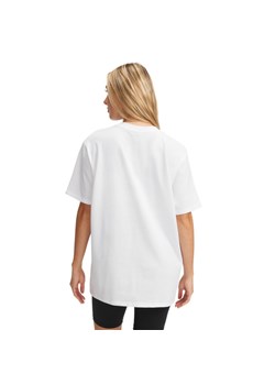 Damski t-shirt z nadrukiem Under Armour UA HWT OS 96 SS - biały ze sklepu Sportstylestory.com w kategorii Bluzki damskie - zdjęcie 178399996