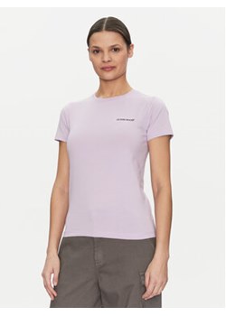 Guess Jeans T-Shirt W4YI02 J1314 Fioletowy Slim Fit ze sklepu MODIVO w kategorii Bluzki damskie - zdjęcie 178408419