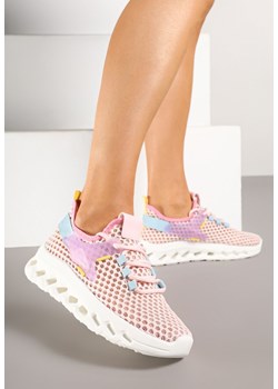 Różowe Siateczkowe Buty Sportowe Sneakersy na Grubej Tłoczonej Podeszwie Luriane ze sklepu born2be.pl w kategorii Buty sportowe damskie - zdjęcie 178447146