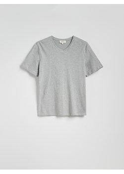 Reserved - T-shirt slim z dekoltem V - jasnoszary ze sklepu Reserved w kategorii T-shirty męskie - zdjęcie 178499836