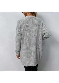 Jednolity sweter damski z szerokimi ściągaczami - Czarny S ze sklepu Intimica.pl w kategorii Swetry damskie - zdjęcie 178507986