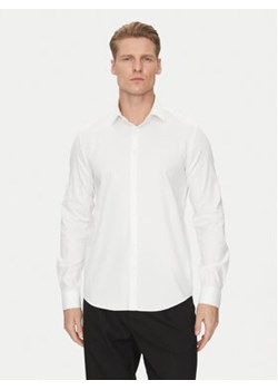 Calvin Klein Koszula K10K114298 Biały Slim Fit ze sklepu MODIVO w kategorii Koszule męskie - zdjęcie 178554637