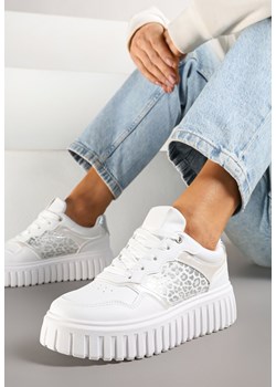 Białe Sneakersy na Platformie z Tłoczeniem Ozdobione Panterką i Perforacją Udivaya ze sklepu renee.pl w kategorii Buty sportowe damskie - zdjęcie 178560298
