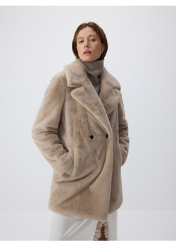 Reserved - Płaszcz ze sztucznego futerka - złamana biel ze sklepu Reserved w kategorii Futra damskie - zdjęcie 178560707