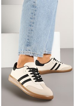 Beżowo-Czarne Płaskie Sneakersy Ozdobione Paskami Glaria ze sklepu born2be.pl w kategorii Buty sportowe damskie - zdjęcie 178571328