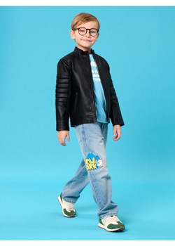 Sinsay - Jeansy loose fit z nadrukiem na nogawce - niebieski ze sklepu Sinsay w kategorii Spodnie chłopięce - zdjęcie 178573195