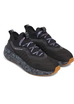 Sneakersy uniseks Under Armour UA Phantom 4 Camo - czarne ze sklepu Sportstylestory.com w kategorii Buty sportowe męskie - zdjęcie 178577018