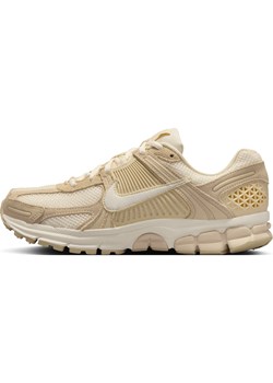 Buty damskie Nike Zoom Vomero 5 - Brązowy ze sklepu Nike poland w kategorii Buty sportowe damskie - zdjęcie 178602319