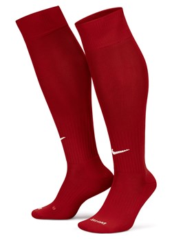 Wysokie skarpety piłkarskie Nike Academy - Czerwony ze sklepu Nike poland w kategorii Skarpetogetry piłkarskie - zdjęcie 178604675