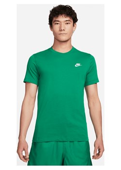 T-shirt męski Nike Sportswear Club - Zieleń ze sklepu Nike poland w kategorii T-shirty męskie - zdjęcie 178605106