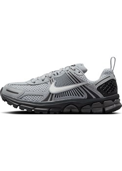 Buty dla dużych dzieci Nike Vomero 5 - Szary ze sklepu Nike poland w kategorii Buty sportowe dziecięce - zdjęcie 178605475