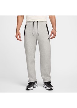 Męskie spodnie z dzianiny z luźnymi nogawkami Nike Tech - Szary ze sklepu Nike poland w kategorii Spodnie męskie - zdjęcie 178606949