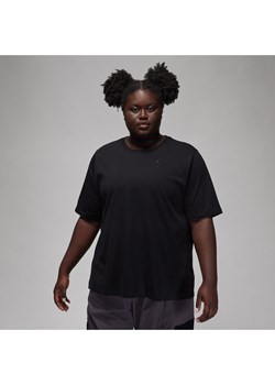 T-shirt damski o fasonie typu girlfriend Jordan Essentials (duże rozmiary) - Czerń ze sklepu Nike poland w kategorii Bluzki damskie - zdjęcie 178607558