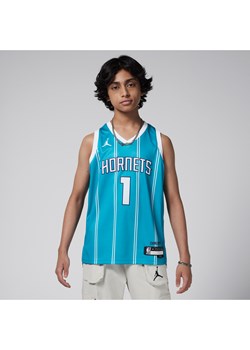 Koszulka dla dużych dzieci (chłopców) Nike Dri-FIT NBA Swingman Charlotte Hornets 2023/24 Icon Edition - Niebieski ze sklepu Nike poland w kategorii T-shirty chłopięce - zdjęcie 178607585