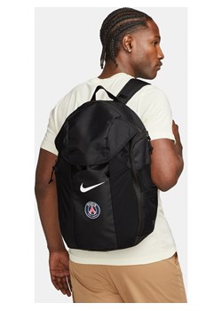 Plecak piłkarski Paris Saint-Germain Academy (30 l) - Czerń ze sklepu Nike poland w kategorii Plecaki - zdjęcie 178607919