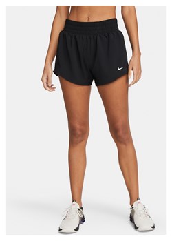 Damskie spodenki ze średnim stanem i wszytą bielizną Dri-FIT Nike One 7,5 cm - Czerń ze sklepu Nike poland w kategorii Szorty - zdjęcie 178607976