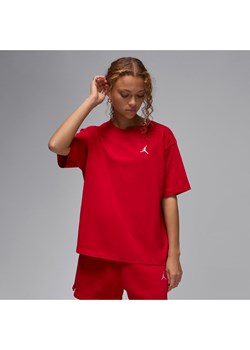 Koszulka damska Jordan Essentials - Czerwony ze sklepu Nike poland w kategorii Bluzki damskie - zdjęcie 178608788
