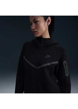 Damska bluza z kapturem i zamkiem na całej długości Nike Tech Fleece Windrunner - Czerń ze sklepu Nike poland w kategorii Bluzy damskie - zdjęcie 178608965