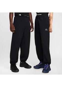 Spodnie Therma-FIT Repel „Tuff Fleece” Nike ACG Lungs - Czerń ze sklepu Nike poland w kategorii Spodnie męskie - zdjęcie 178609288