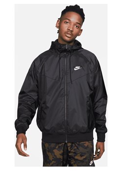 Męska kurtka z kapturem Nike Windrunner - Czerń ze sklepu Nike poland w kategorii Kurtki męskie - zdjęcie 178610159