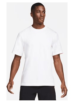 Męska uniwersalna koszulka z krótkim rękawem Dri-FIT Nike Primary - Biel ze sklepu Nike poland w kategorii T-shirty męskie - zdjęcie 178610207