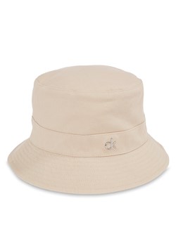 Kapelusz Calvin Klein Monogram Bucket K60K612913 Beżowy ze sklepu eobuwie.pl w kategorii Kapelusze damskie - zdjęcie 178653355