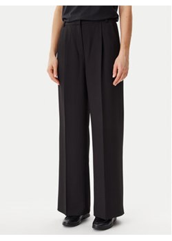 Calvin Klein Spodnie materiałowe Travel Twill K20K208214 Czarny Wide Leg ze sklepu MODIVO w kategorii Spodnie damskie - zdjęcie 178670259