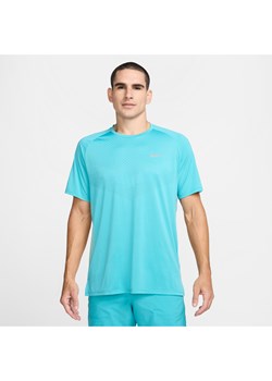 Męska koszulka z krótkim rękawem do biegania Dri-FIT ADV Nike Stride - Zieleń ze sklepu Nike poland w kategorii T-shirty męskie - zdjęcie 178689326