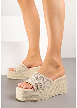 Beżowe Klapki na Plecionym Koturnie w Stylu Boho Sonadora ze sklepu born2be.pl w kategorii Espadryle damskie - zdjęcie 178696727