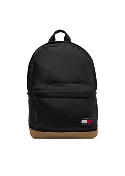 Plecak Tommy Jeans Tjm Ess Daily Dome Backpack AM0AM13356 Czarny ze sklepu eobuwie.pl w kategorii Plecaki - zdjęcie 178707477