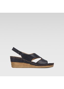 Sandały Go Soft ARC-2309-01 ze sklepu ccc.eu w kategorii Sandały damskie - zdjęcie 178713005
