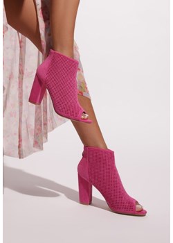 Fuksjowe Ażurowe Sandały Vices z Imitacji Zamszu na Słupku Finiri ze sklepu renee.pl w kategorii Sandały damskie - zdjęcie 178729869
