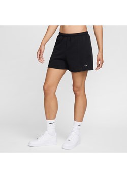 Damskie spodenki z dzianiny dresowej ze średnim stanem 10 cm Nike Sportswear Chill Terry - Czerń ze sklepu Nike poland w kategorii Szorty - zdjęcie 178735375