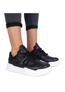 Czarne sneakersy damskie z grubymi sznurówkami ze sklepu ButyModne.pl w kategorii Buty sportowe damskie - zdjęcie 178756425