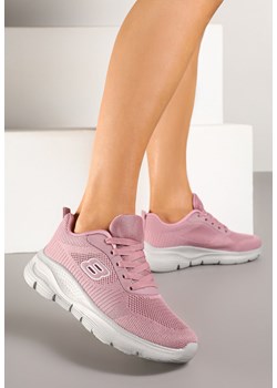 Różowe Buty Sportowe Sneakersy z Siateczki z Aplikacją na Grubej Podeszwie Sonoriela ze sklepu born2be.pl w kategorii Buty sportowe damskie - zdjęcie 178774585