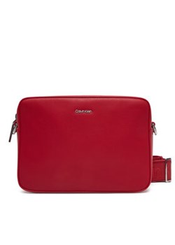 Calvin Klein Torebka Ck Must Small Camera Bag K60K613145 Czerwony ze sklepu MODIVO w kategorii Listonoszki - zdjęcie 178807049