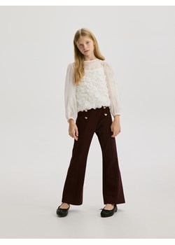 Reserved - Spodnie z ozdobnymi guzikami - bordowy ze sklepu Reserved w kategorii Spodnie dziewczęce - zdjęcie 178824225