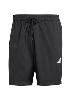 Spodenki męskie Essentials Small Logo Chelsea Adidas ze sklepu SPORT-SHOP.pl w kategorii Spodenki męskie - zdjęcie 178890299