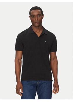 Calvin Klein Jeans Polo LV040EM269 Czarny Regular Fit ze sklepu MODIVO w kategorii T-shirty męskie - zdjęcie 178937405