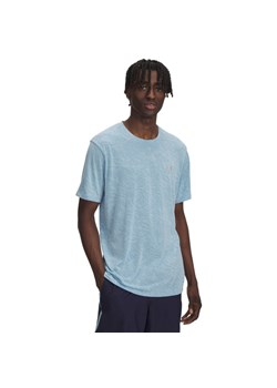 Męska koszulka do biegania Under Armour UA Launch Camo Shortsleeve - niebieska ze sklepu Sportstylestory.com w kategorii T-shirty męskie - zdjęcie 178945466