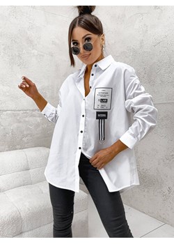 LUŹNA KOSZULA Z NASZYWKĄ- BIAŁA ze sklepu olika.com.pl w kategorii Koszule damskie - zdjęcie 178961808