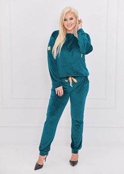 ZIELONY KOMPLET DRESOWY WELUROWY Z OZDOBNĄ NASZYWKĄ- PLUS SIZE ze sklepu olika.com.pl w kategorii Dresy damskie - zdjęcie 178965317