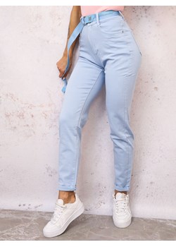 NIEBIESKIE SPODNIE MOM FIT+ PASEK ze sklepu olika.com.pl w kategorii Spodnie damskie - zdjęcie 178966646