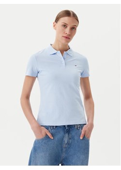 Tommy Jeans Polo Essential DW0DW20160 Błękitny Slim Fit ze sklepu MODIVO w kategorii Bluzki damskie - zdjęcie 178982437