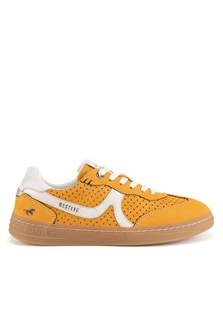 Sneakersy Mustang 1511-302 Pomarańczowy ze sklepu eobuwie.pl w kategorii Buty sportowe damskie - zdjęcie 178983867