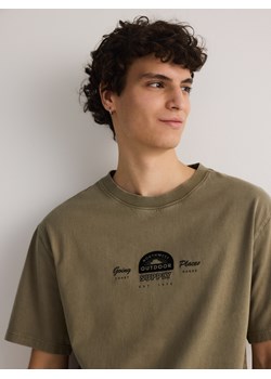 Reserved - T-shirt oversize z nadrukiem - jasny zielony ze sklepu Reserved w kategorii T-shirty męskie - zdjęcie 179120849