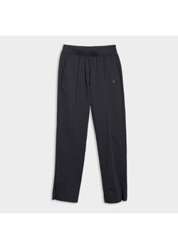 Damskie spodnie treningowe 4F 4FRSS25TFTRF1049 - czarne ze sklepu Sportstylestory.com w kategorii Spodnie damskie - zdjęcie 179120977