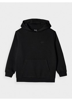 Dresowa bluza dziewczęca nierozpinana z kapturem 4F 4FJWMM00TSWSF1862 - czarna ze sklepu Sportstylestory.com w kategorii Bluzy dziewczęce - zdjęcie 179127687